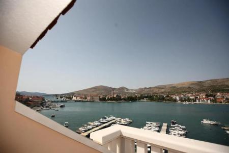 Trogir Palace - 25