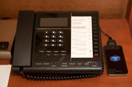 Hampton Inn by Hilton - Toronto - 43