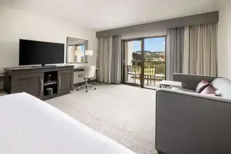 Hampton Inn & Suites -, CA - 77