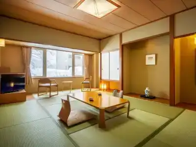 Zao Kokusai - 52
