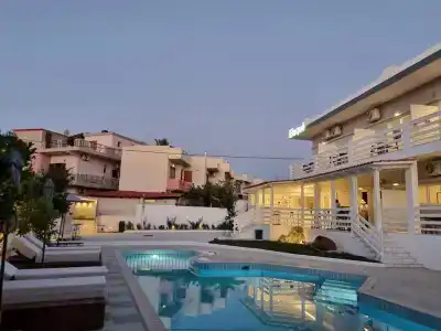 Faros - 15