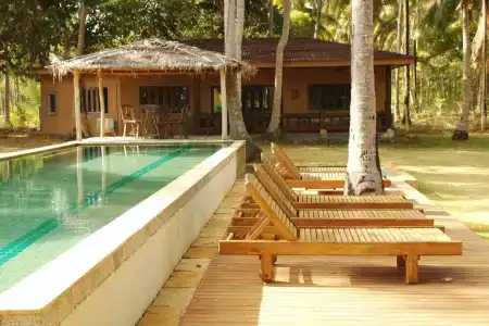 Melina Beach Front Bungalows - 80