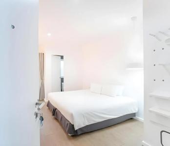 Blu Monkey Bed & Breakfast Phuket - Sha Plus - 3