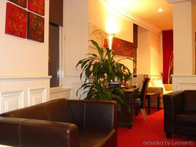 Sandyford - 12