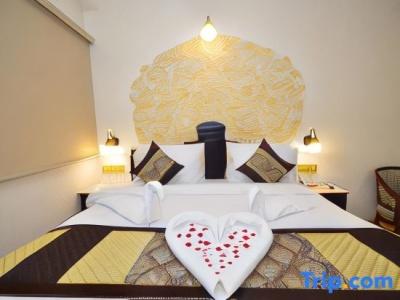 Nirbana Palace - A Heritage and Spa - 62