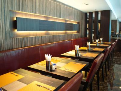 Kingston Suites Bangkok - Sha Extra Plus - 19