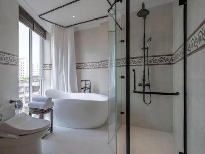 De Syloia Hanoi - 78