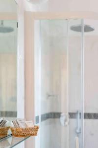 Lady Mary - 52