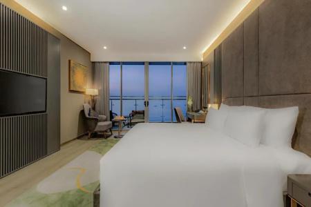 Le Sands Oceanfront Danang - 128