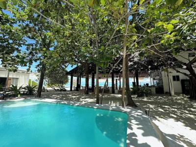 Garden Beach Bungalows - 15