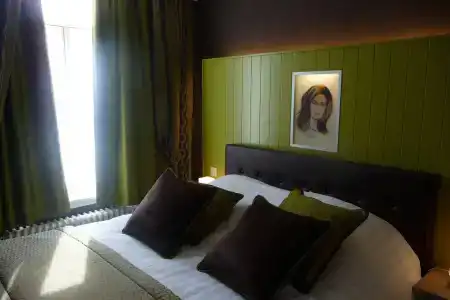 Het Gheestelic Hof - 11