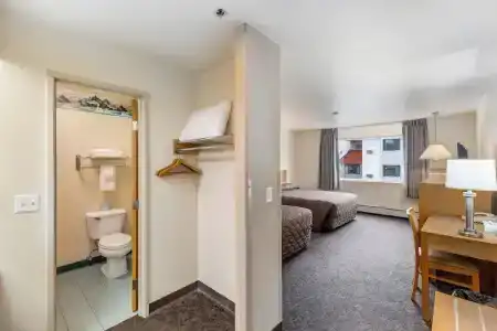 Breeze Inn - 34