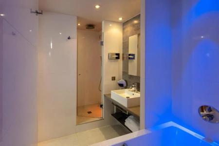 Best Western Plus Le Lavarin - 34