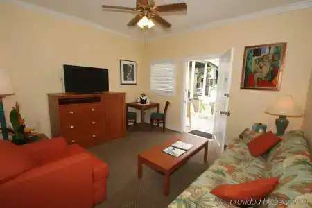 Southernmost Inn Adult Exclusive - 3