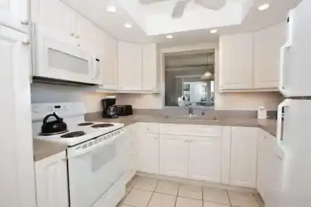 Gulfview Manor - 36