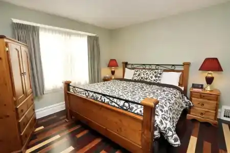 James Bay Inn, Suites & Cottage - 74