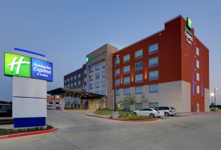Holiday Inn Express & Suites - Dallas Nw Hwy - Love Field, An Ihg - 35
