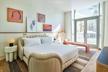 Virgins Las Vegas, Curio Collection by Hilton - 152