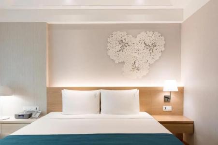 Holiday Inn Bangkok, An Ihg - 33