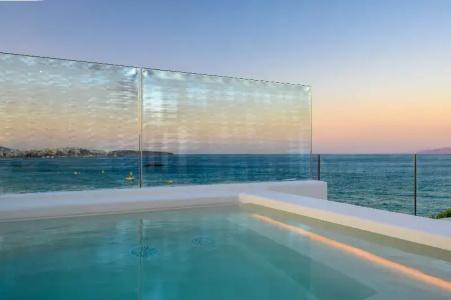 The Island Concept Luxury Boutique - 31