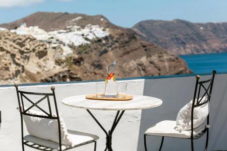 Pearl of Caldera Oia - Boutique by Pearl Collection - 214