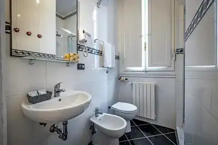 ḤỌṬẸḶ ṾẸṆẸṬỌ !! Centro Storico di Ƒirenze !!! Con Access ZTL - 68