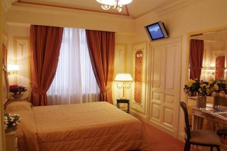 Champagne Palace - 10