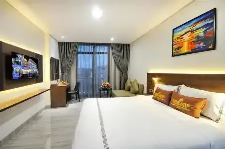Crown Nguyen Hoang - 108
