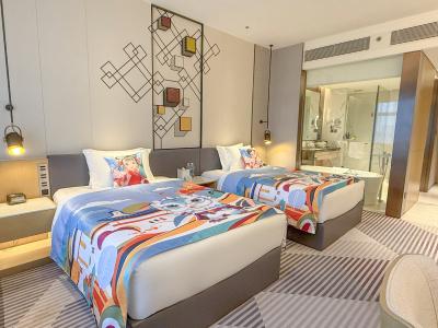 Crowne Plaza Foshan Nanhai, An Ihg - 3