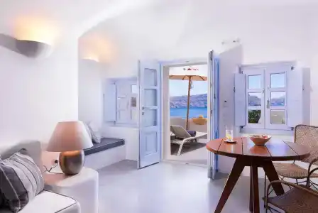 Pezoules of Oia - 58