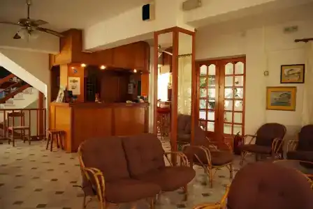 Ostria - 1