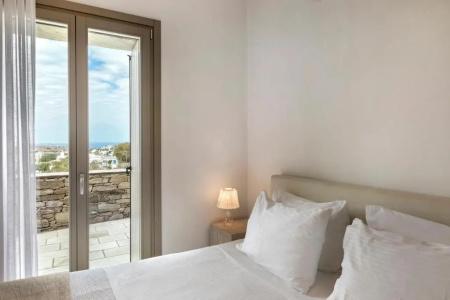 White Tinos Luxury Suites - 124