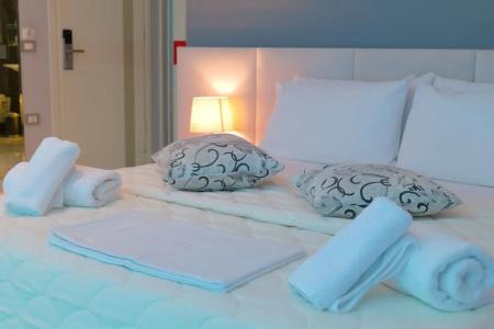 Oceanic Overview Suites - 45