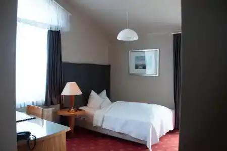 Das Kleine Ritz - 20