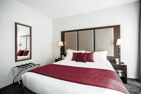 Park Lane Paris - 140