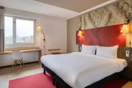ibis Mons Centre Gare - 24
