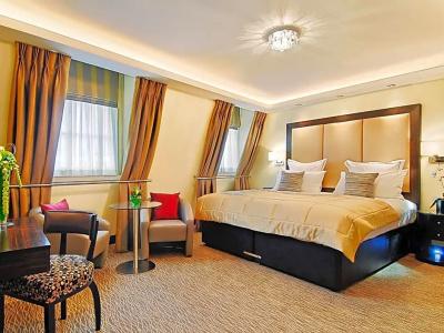 The Montcalm Marble Arch - 89