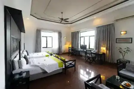 White Mansion 白色公馆 - 84