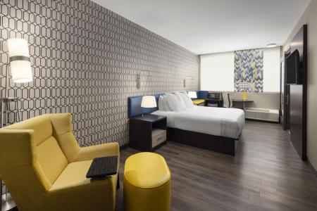 Glō Best Western Nashville Airport West - 26