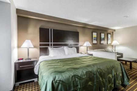 Quality Inn & Suites I-10 - 37