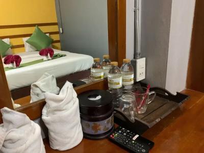 Phatchara Boutique - 111