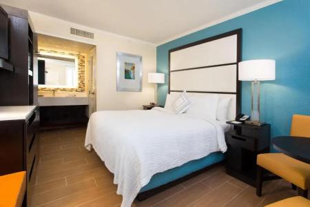 Fairfield Inn & Suites by Marriott - 26
