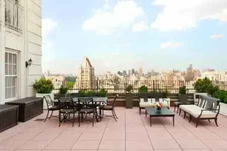 The Pierre, a Taj, New York - 18