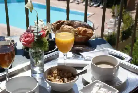 Hôtel Les Jardins De Sainte-Maxime - 11