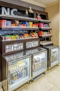 Hampton Inn-Medical Park - 40