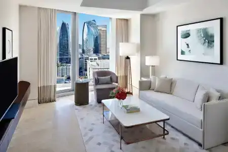 Address Sky View - 68