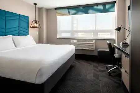 Four Points by Sheraton Manhattan SoHo Village - 30