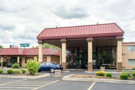 Rodeway Inn Airport - 0