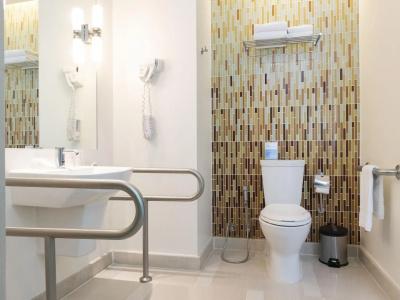 Holiday Inn Express Phuket Patong Beach Central, An Ihg - Sha Plus - 8