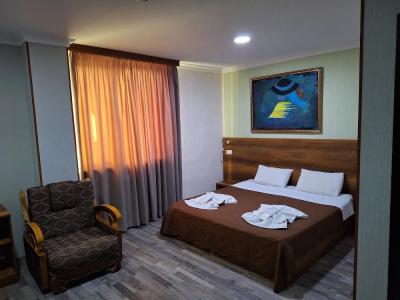 Booking name - 68